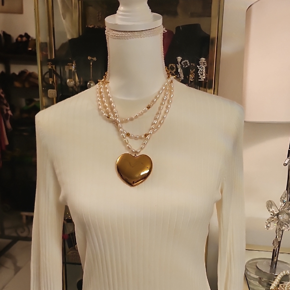 PAIGE Gold Heart Pendant Necklace with Pearl Strands